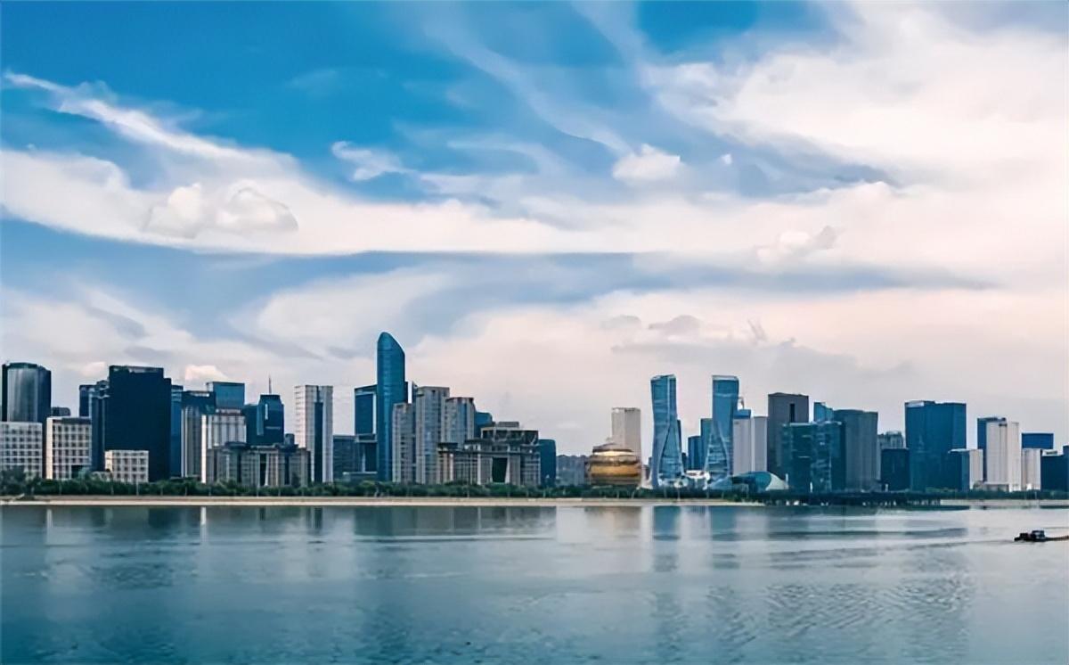 大力推進智慧城市化建設，杭州朝“全國數(shù)字經(jīng)濟第一城”目標奮進